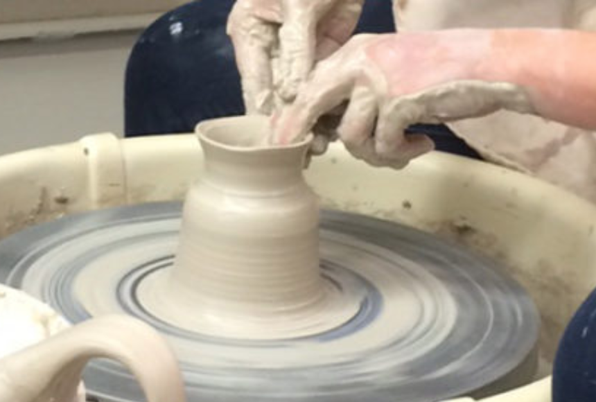 Silver Clay – La Mano Pottery